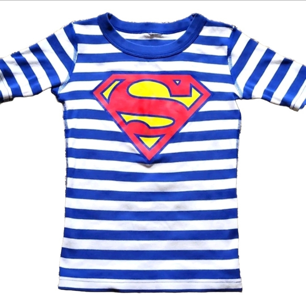 Hanna Andersson Superman pajama top Size 6/7 Colors blue white red yellow